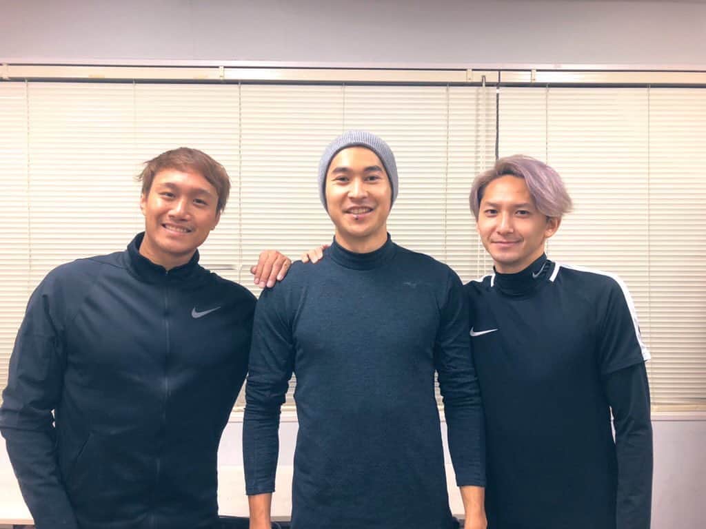 のインスタグラム：「‪今日は陸上メダリストの飯塚翔太くんに走り方改革をしてもらいました！‬ ‪彼が自分で考えて実践しているトレーニングを教えてもらい、自分でも最初と最後の走りが全然違った感覚がありました！最高な時間でした🙆‍♀️‬ ‪やっぱりトップの人は人間性が本当に素晴らしいと思いました🙇‬ #飯塚翔太#肩甲骨が大事#足の反発大事#日々成長」