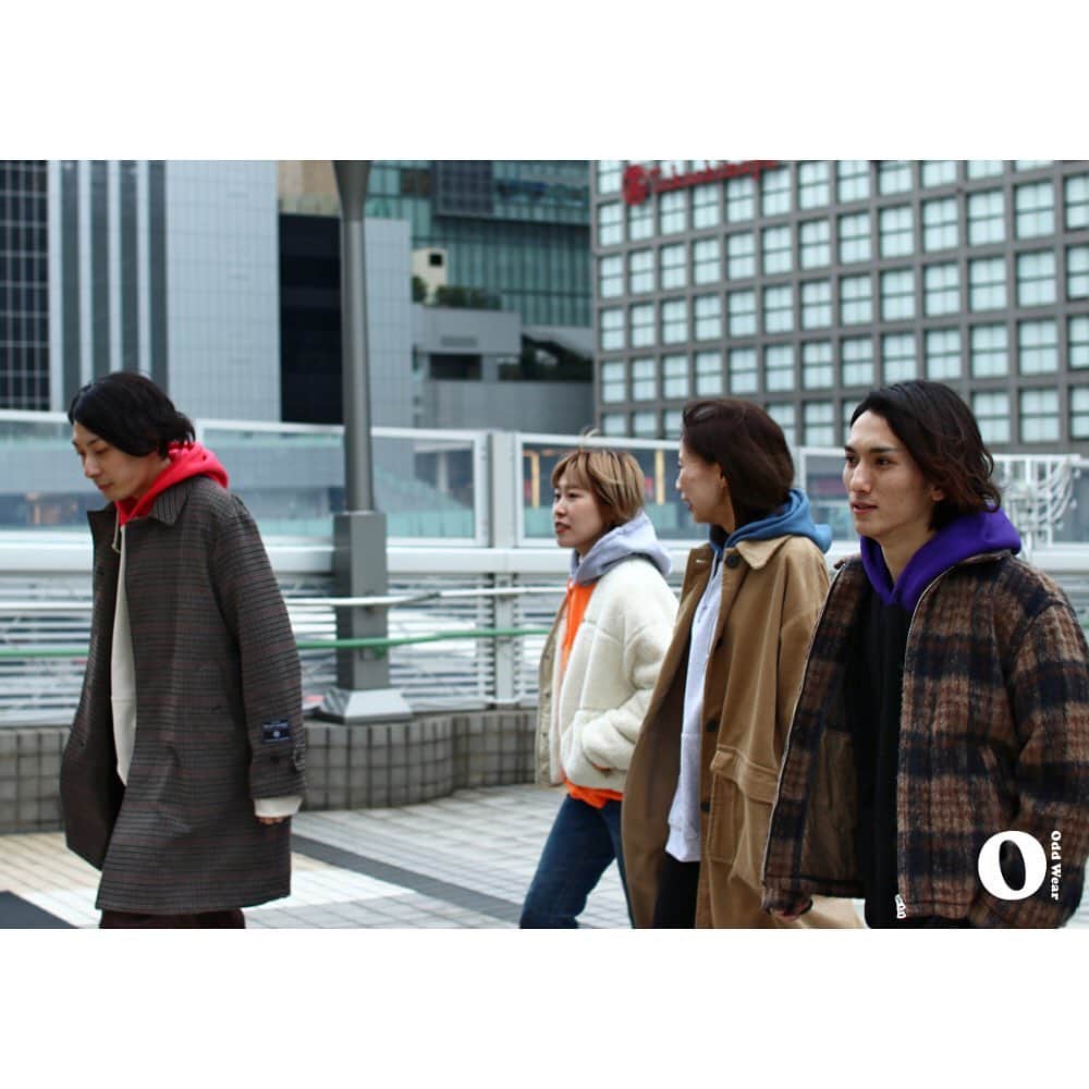 JOURNAL STANDARDさんのインスタグラム写真 - (JOURNAL STANDARDInstagram)「【 SHOP EVENT 】⁠ "『ODD WEAR』Launch "⁠ . 元『Shibuya"Ｔ"』のディレクターである伊藤氏と、下北沢のセレクトショップ『WED STORE』オーナーの原氏が作り出すシンプルながらも他にはない、さまざまなカラーバリエーションが織りなすブランド『ODD WEAR』のローンチイベントを 福岡店限定で開催中。 . 今回のために、パーカーのボディーをハンドメイドで繋ぎ合わせ、カラーバリエーションも豊富に取り揃えて頂きました。 . 一枚ではもちろん、インナーとしても素敵なパーカーに仕上がっております。是非、この機会にご来店ください。 . 各￥7,000+Tax . . 【開催店舗】 JOURNAL STANDARD 福岡店 【開催期間】 11月30日(土) ～ . . ＞詳細はハイライト "Men’s ShopEvent" または公式 BLOG から⁠ http://bit.ly/2YfFAGX .⁠ .⁠ @wed_store @mr_t_ito .⁠ .⁠ #ジャーナルスタンダード ⁠#福岡パルコ #journalstandard ⁠ #baycrews⁠ #odd_wear #19aw⁠ #mens #ladies」12月3日 18時43分 - journalstandard.jp