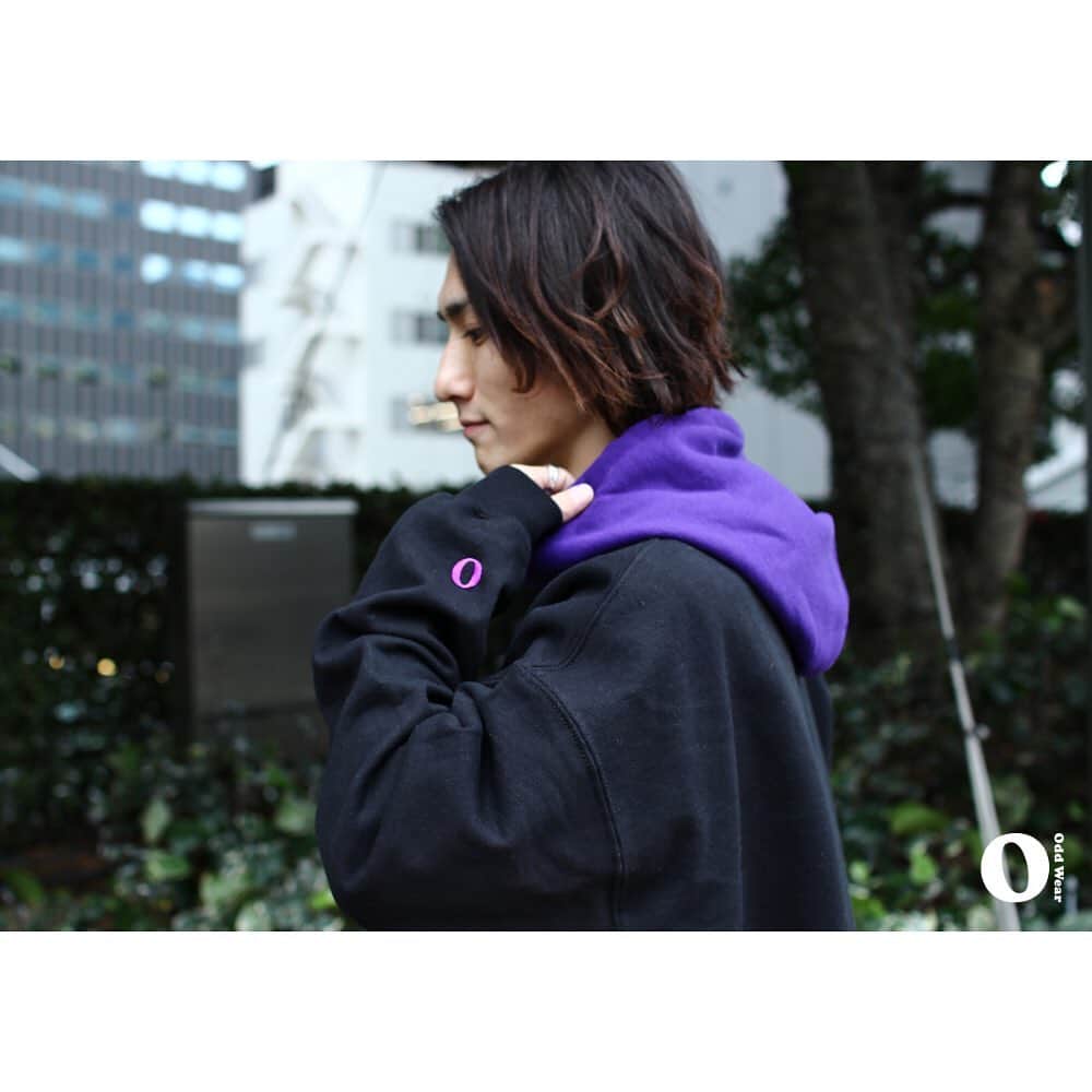 JOURNAL STANDARDさんのインスタグラム写真 - (JOURNAL STANDARDInstagram)「【 SHOP EVENT 】⁠ "『ODD WEAR』Launch "⁠ . 元『Shibuya"Ｔ"』のディレクターである伊藤氏と、下北沢のセレクトショップ『WED STORE』オーナーの原氏が作り出すシンプルながらも他にはない、さまざまなカラーバリエーションが織りなすブランド『ODD WEAR』のローンチイベントを 福岡店限定で開催中。 . 今回のために、パーカーのボディーをハンドメイドで繋ぎ合わせ、カラーバリエーションも豊富に取り揃えて頂きました。 . 一枚ではもちろん、インナーとしても素敵なパーカーに仕上がっております。是非、この機会にご来店ください。 . 各￥7,000+Tax . . 【開催店舗】 JOURNAL STANDARD 福岡店 【開催期間】 11月30日(土) ～ . . ＞詳細はハイライト "Men’s ShopEvent" または公式 BLOG から⁠ http://bit.ly/2YfFAGX .⁠ .⁠ @wed_store @mr_t_ito .⁠ .⁠ #ジャーナルスタンダード ⁠#福岡パルコ #journalstandard ⁠ #baycrews⁠ #odd_wear #19aw⁠ #mens #ladies」12月3日 18時43分 - journalstandard.jp