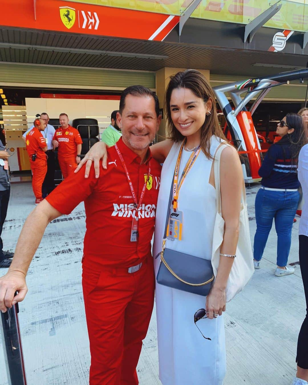 ケリーさんのインスタグラム写真 - (ケリーInstagram)「F1 はいつもエキサイティングだけど、 さらに嬉しいのは仲良くしている 友達達と会えること♥️🏎🥰 ・ F1 is always exciting but what makes me even more exciting is to meet my dear friends🥰♥️😍 @plantbasedexperiments ・ #abudhabigp#f1#friendsforlife」12月3日 18時59分 - kellymisawa