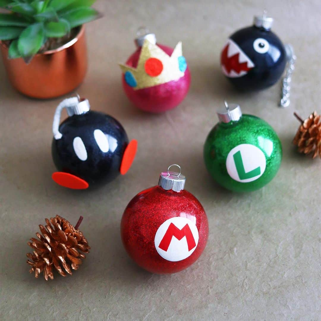 任天堂アメリカさんのインスタグラム写真 - (任天堂アメリカInstagram)「In need of a little #Nintendo Holiday fun? Make these fun #DIY decorations with some friends or family and spice up your tree together!」12月4日 5時21分 - nintendoamerica