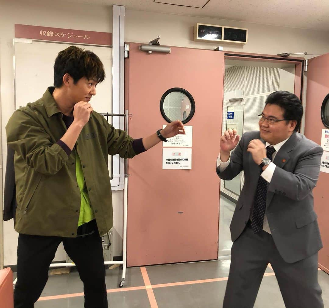 【公式】ニッポンノワール-刑事Yの反乱-のインスタグラム：「お手合わせ🤼‍♂️ #工藤阿須加 #駒木根隆介 #ニッポンノワール #毎週日曜はノワールナイト🌑」