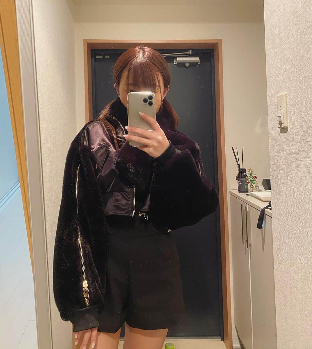歩乃華（ほのらん）のインスタグラム：「🖤」