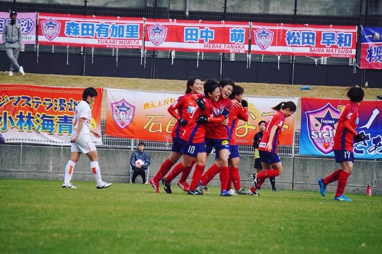小林海青さんのインスタグラム写真 - (小林海青Instagram)「. 皇后杯3回戦、3-0で勝利☺️✨ みんなナイッシュー！！ 広島まで熱い応援ありがとうございました！  次戦は、 📆12月8日（日） 🆚INAC神戸レオネッサ 🏟パロマ瑞穂スタジアム 🕓16時キックオフ  準々決勝です！  #ノジマステラ神奈川相模原 #川島ウチマタはるな」12月3日 22時13分 - umiao_17