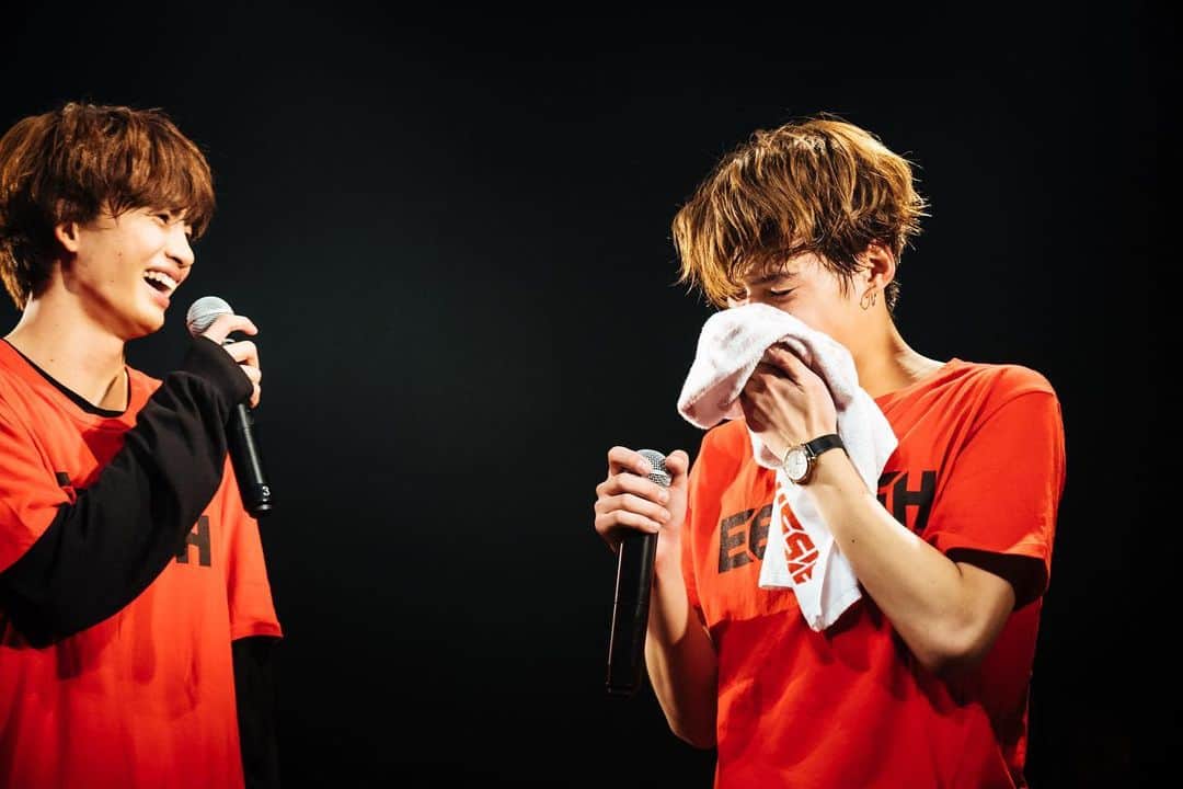 のインスタグラム：「EBiSSH  NAOYA TETTA」