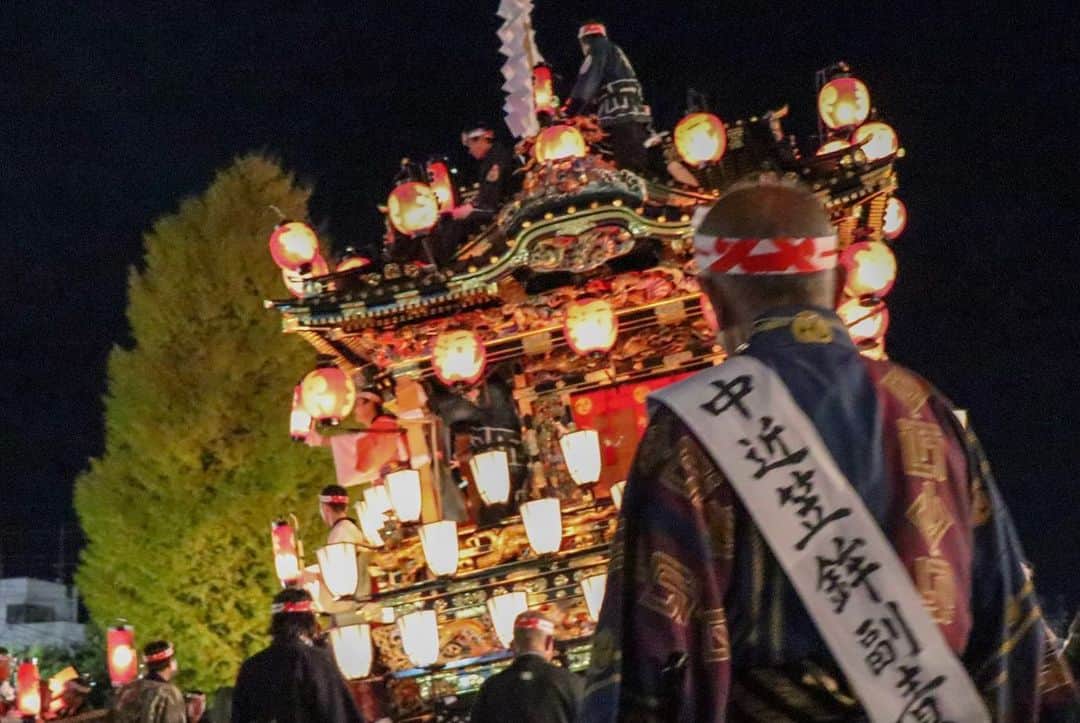さいたまつりさんのインスタグラム写真 - (さいたまつりInstagram)「秩父神社の御旅所にて、各町の山車が集結！ 団子坂を勢いよく駆け登ると、会場からは歓声の声があがります！ そして、花火との競演は寒さを忘れさせるほどの美しさです♪  #さいたまつり #山車 #埼玉 #festival #祭り #saitamatsuri #お祭り #写真好きな人と繋がりたい #ファインダー越しの私の世界 #お祭り写真 #お祭り写真部 #秩父 #chichibu #秩父夜祭 #夜祭 #ユネスコ無形文化遺産」12月3日 23時17分 - saitamatsuri