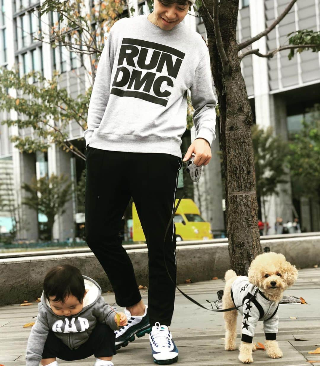 田中隼人さんのインスタグラム写真 - (田中隼人Instagram)「いつかの休日👱🏻‍♂️🐶👶」12月3日 23時48分 - tanaka_hayato