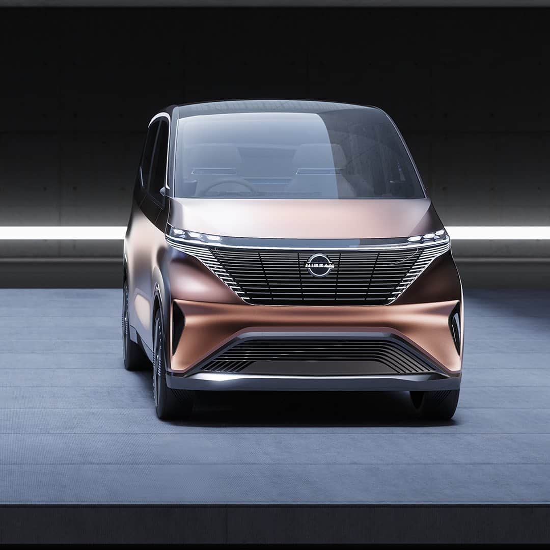 Nissanさんのインスタグラム写真 - (NissanInstagram)「“The #Nissan #Ariya and #IMk concepts are the latest design icons of #Nissan #IntelligentMobility. They showcase the broad innovative spectrum, from the urban commuter to the family-size crossover SUV.” Satoru Tai, Executive Design Director.  #Nissan #IntelligentMobility」12月4日 0時02分 - nissan