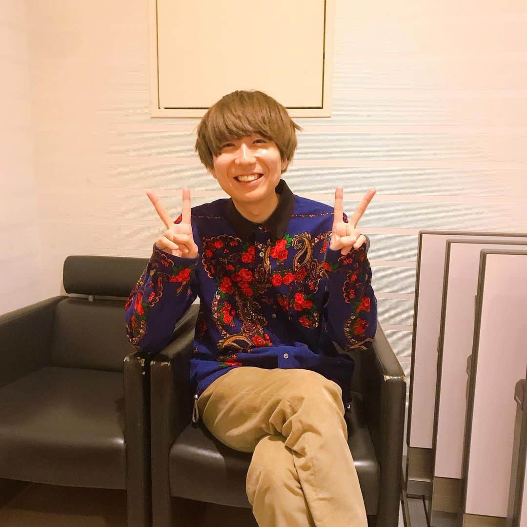 ほな・いこかのインスタグラム：「変人大集合ありがとう。 えのちゃん誕生日おめでとう！楽しい日でした。 ゲスちゃん来年盛り上がりそうです。」