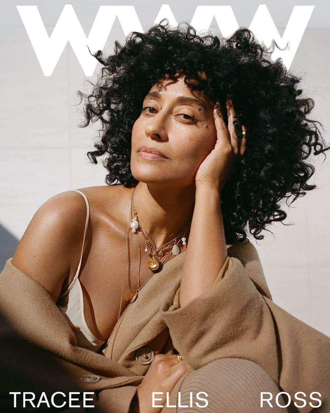 WHO WHAT WEARさんのインスタグラム写真 - (WHO WHAT WEARInstagram)「Tracee Ellis Ross is our December cover star! The leading lady of @blackishabc reflects on her love of the auto self-timer, her perfectly tousled curls, and the ahead-of-its-time tv show [Girlfriends] that shaped her still blossoming career. Link in bio for the full story.  photographer: @amardaved stylist: @shibonleigh hair: @marciahamilton makeup: @lotstar nails: @nailsandmax produced by the clique creative team」12月4日 0時31分 - whowhatwear