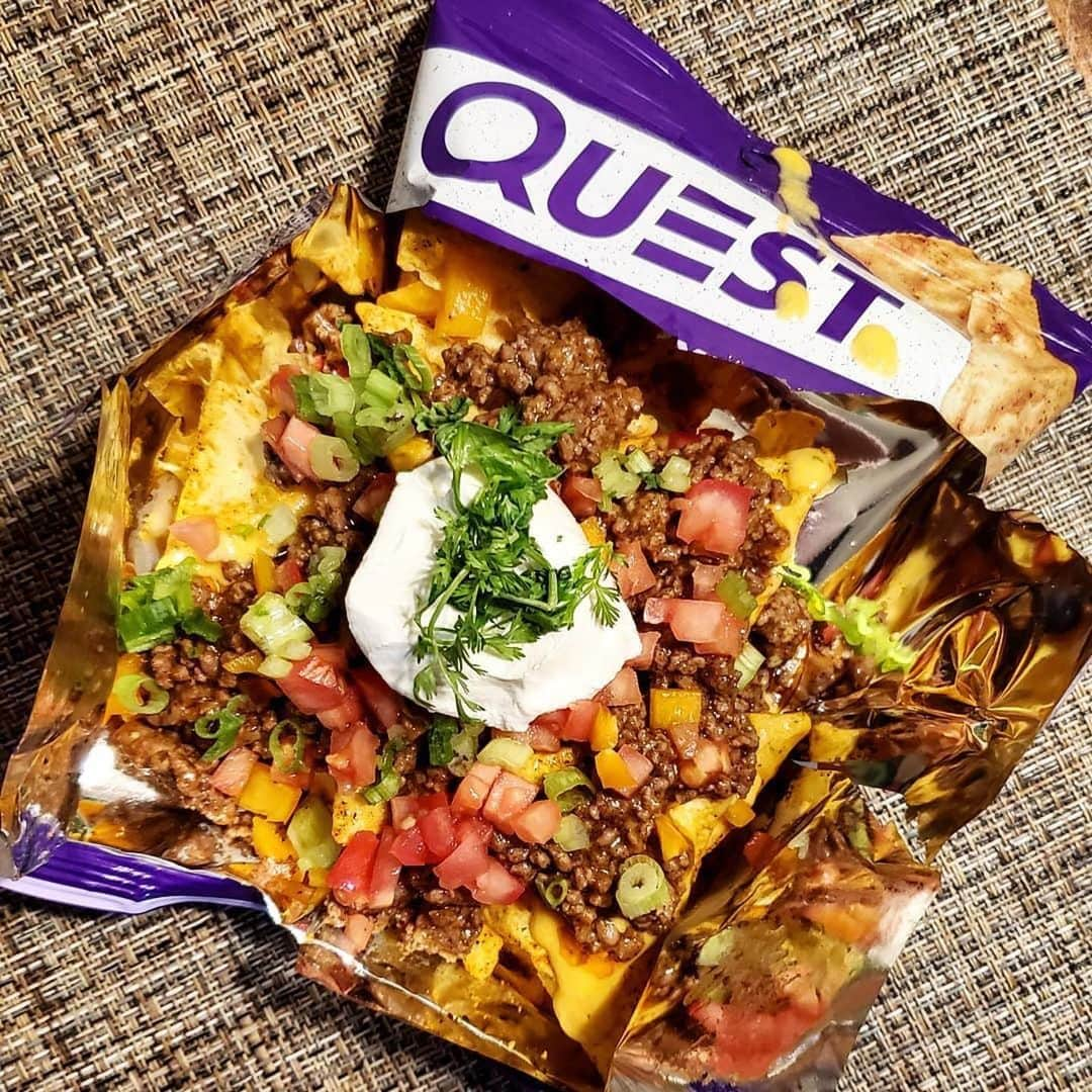 questnutritionさんのインスタグラム写真 - (questnutritionInstagram)「Isn’t it beautiful!? 😍 Fan @mexiketo_ness_21_ added cheese sauce, taco meat, & veggies on top. 🙌😋 #TacoTuesday」12月4日 6時13分 - questnutrition