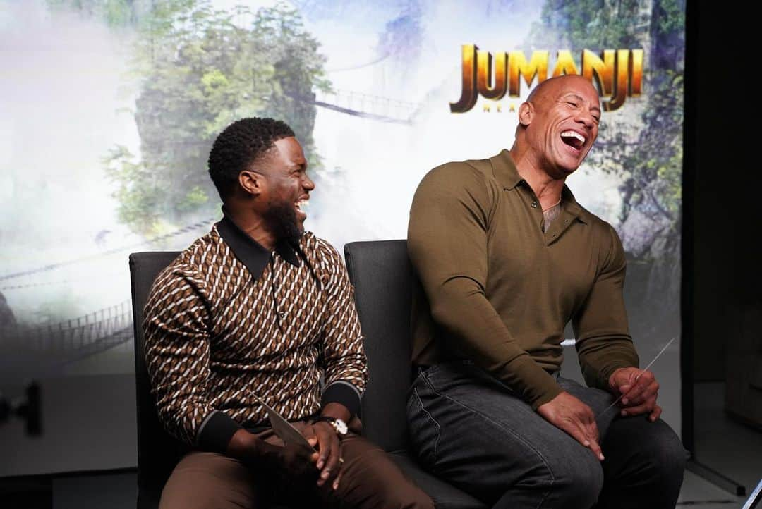 ケビン・ハートさんのインスタグラム写真 - (ケビン・ハートInstagram)「Caption this.... #Jumanji #TheNextLevel #NeveraDullMoment」12月4日 0時50分 - kevinhart4real