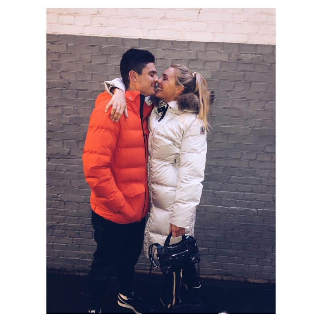 ヤネッテ・オッテセンさんのインスタグラム写真 - (ヤネッテ・オッテセンInstagram)「You and me baby! @marcoloughran #parajumpers #reklame」12月4日 1時09分 - jeanetteottesens