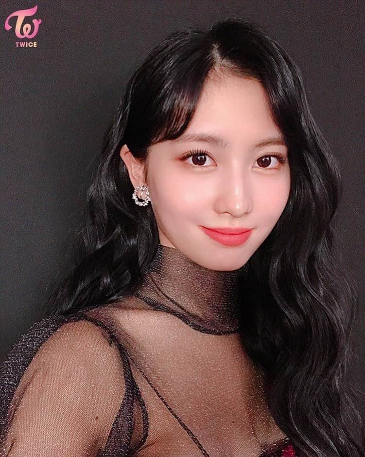 モモさんのインスタグラム写真 - (モモInstagram)「♡ [Update] 191202 - ONCE Japan Update -  #MOMO #트와이스 #모모 #平井もも #もも #TWICE ©️ misayeon」12月4日 1時01分 - momojype