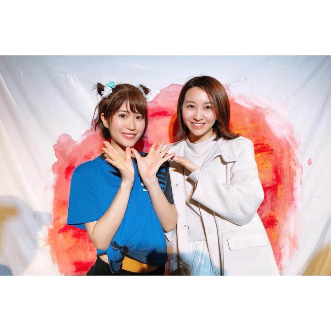 袴田彩会さんのインスタグラム写真 - (袴田彩会Instagram)「後輩ももかちゃんの舞台観劇！ めちゃくちゃパワフルでものすごくパワーもらいました😆✨ ぶりっ子の役が決まっててさすがでしたよ！😚❤️お疲れ様でした☆  #劇団ダブルデック #ピンポン少女」12月4日 2時20分 - ayae.ha