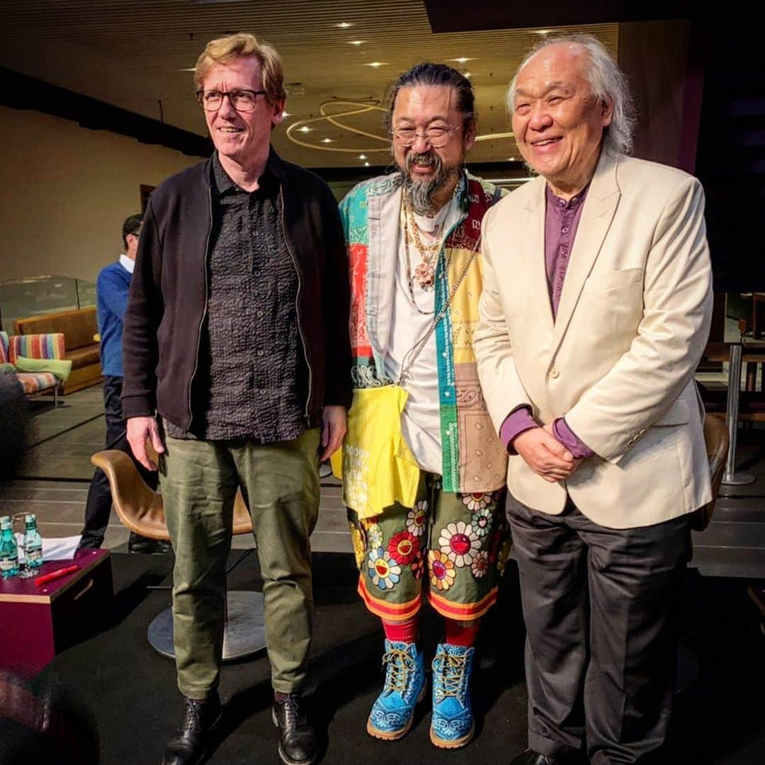 村上隆さんのインスタグラム写真 - (村上隆Instagram)「Thank you for my first south America show! at @institutotomieohtake Sao Paulo w Ricardo Ohtake, President of Instituto Tomie Ohtake & Gunnar B. Kvaran, Director of Astrup Fearnley Museet @astrupfearnley 🙏  photo: @mosomota」12月4日 2時35分 - takashipom