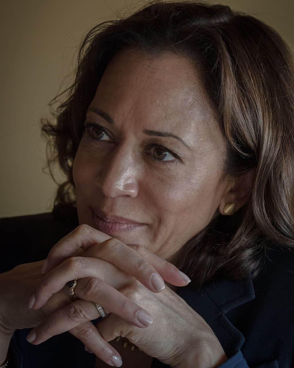 TIME Magazineさんのインスタグラム写真 - (TIME MagazineInstagram)「California Sen. @kamalaharris, once a promising presidential hopeful, announced on Dec. 3 that she was dropping out of the 2020 race. "I’ve taken stock and looked at this from every angle, and over the last few days have come to one of the hardest decisions of my life," Harris, photographed in Iowa in September, told supporters in an email. She said she was leaving the race due to a lack of financial resources. "I’m not a billionaire. I can’t fund my own campaign. And as the campaign has gone on, it’s become harder and harder to raise the money we need to compete." Harris had generated some of the most buzz of the Democratic candidates, writes Lissandra Villa, yet struggled to define her candidacy in a wide primary field. Read more at the link in bio. Photograph by @septemberdawnbo for TIME」12月4日 3時53分 - time