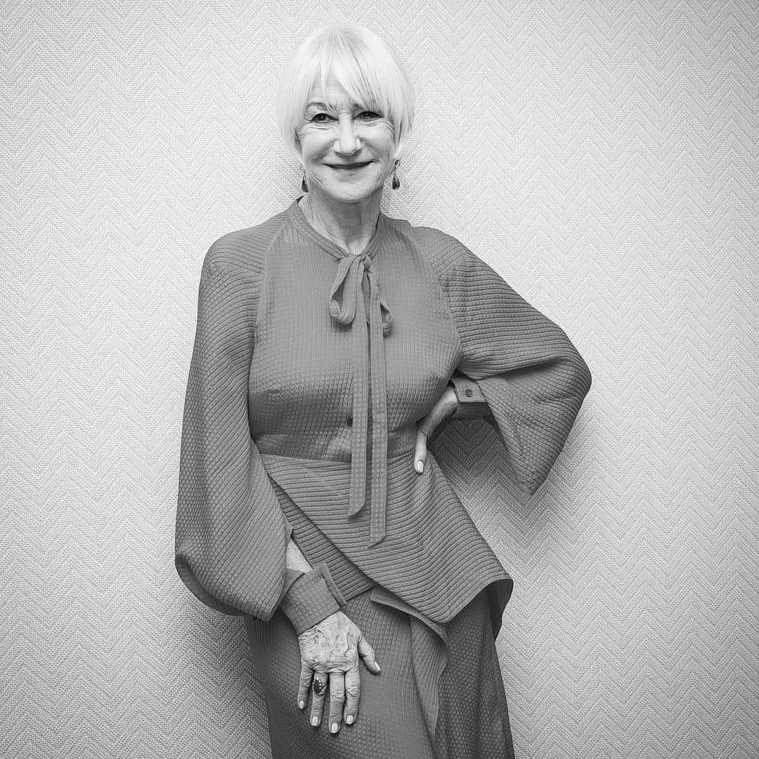 ゴールデングローブ賞さんのインスタグラム写真 - (ゴールデングローブ賞Instagram)「Dame Helen Mirren can be seen currently in the film ‘The Good Liar’ and in the HBO series ‘Catherine the Great.’ (📸: Magnus Sundholm. ©HFPA)」12月4日 4時06分 - goldenglobes