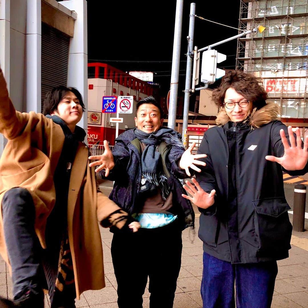 のインスタグラム：「アスナル金山でのライブからの一緒にお食事。  彼らの未来を想像すると、眩い光が差し込んでて、ワクワクしかない！  #tdx #kream #seethelight」