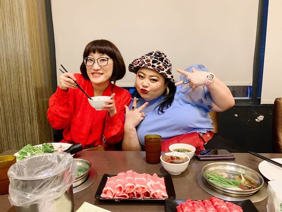 小川暖奈さんのインスタグラム写真 - (小川暖奈Instagram)「台湾ご飯はどれも本当美味しかった。。。 ご飯の写真普段そんな撮らないのに撮りまくり。。。🍴 #食#まっつん飾りの小石みたいなの思いっきりかじって口から変な音してた#グゥオリッッ」12月4日 15時00分 - ogawah