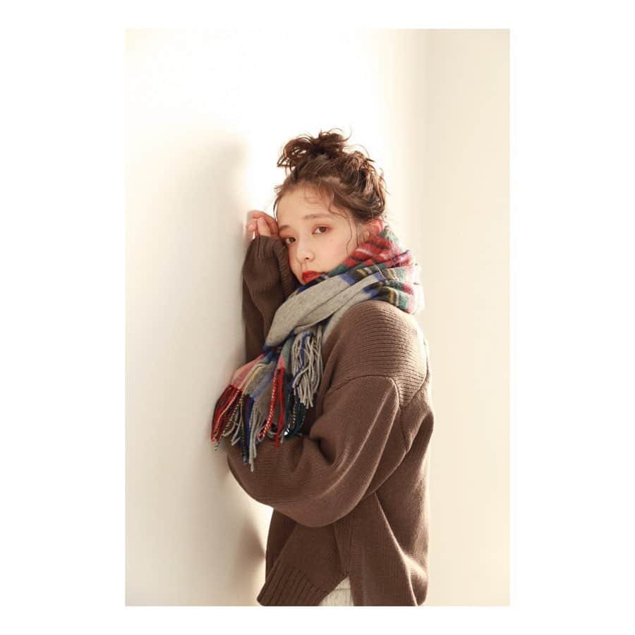 のインスタグラム：「❤️ @slobeiena  hairmake/ @michikononaka photographer/ @miitel stylist/ @yuki624n ・ #slobeiena #baycrews  #fashion #aw」