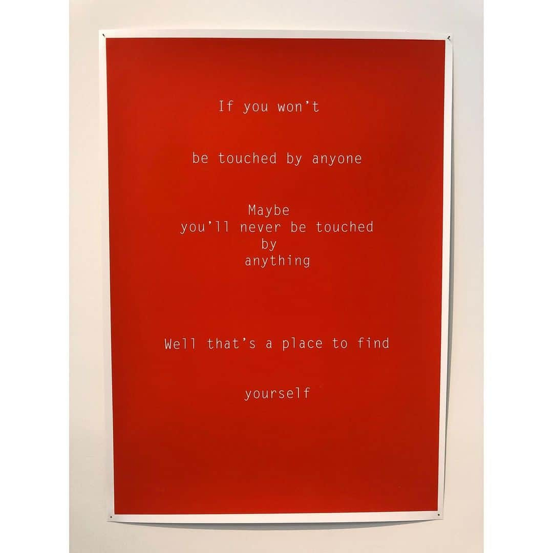 テート・ギャラリーさんのインスタグラム写真 - (テート・ギャラリーInstagram)「At the request of the four nominated artists, the Jury decided to award the #TurnerPrize2019 to a collective bringing the four together, in recognition of the collective and political nature of their practice.⁣ ⁣ The winner is therefore... Abu Hamdan/Cammock/Murillo/Shani! 🏆 Congratulations! 🎉🎉🎉 ⁣ ⁣ Artists portrait by Stuart Leech; Tai Shani’s DC Semiramis 2019; Lawrence Abu Hamdan’s Walled Unwalled 2018 Oscar Murillo’s Collective Conscience 2019 and Helen Cammock’s Shouting in Whispers 2017 – on free display at @turnercontemporary until 12 January 2020.」12月4日 7時05分 - tate