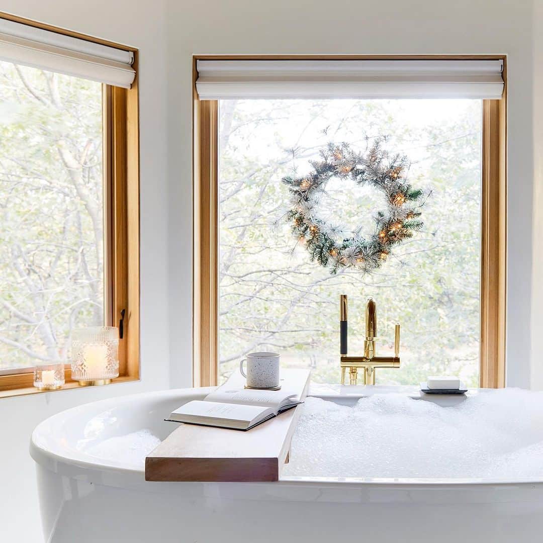 Target Styleのインスタグラム：「Post-Thanksgiving R&R. 🛁」