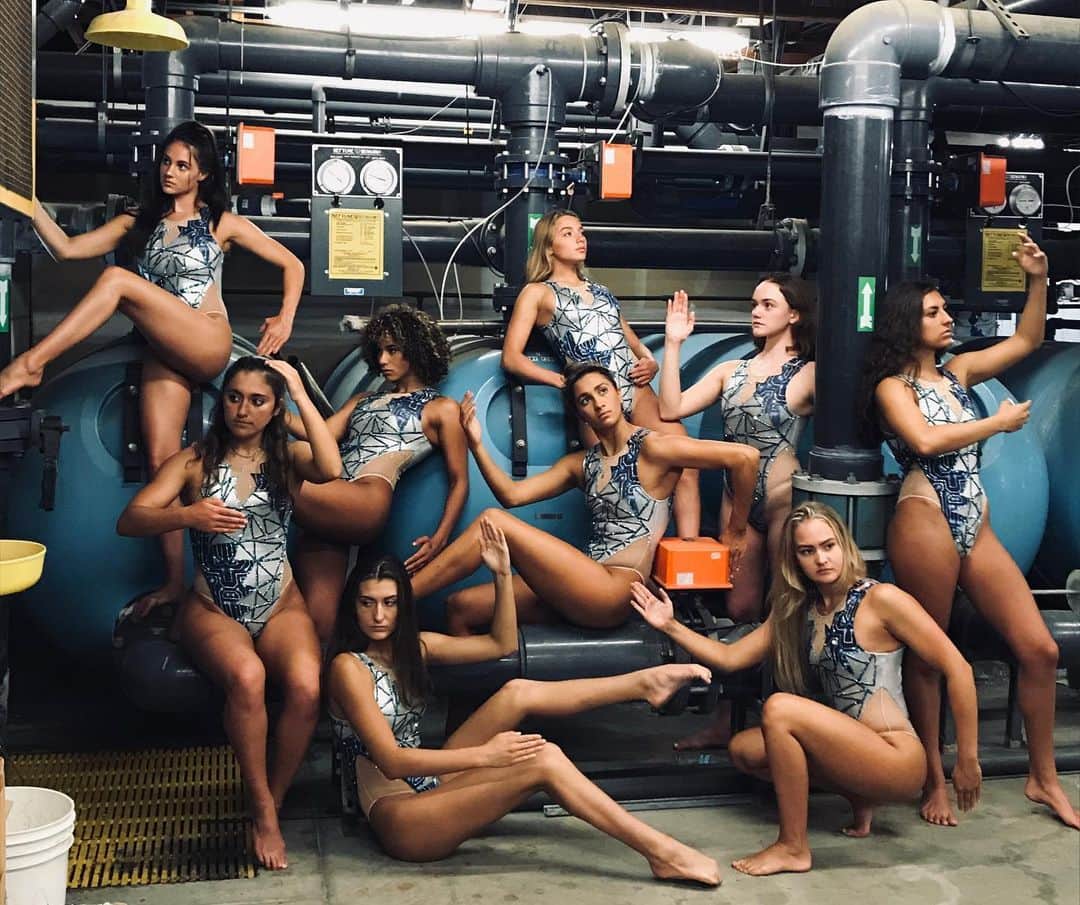 アンドレア・フエンテスのインスタグラム：「Did you know… the majority of the synchronized swimming national team’s financial support comes through donations? YOUR support is critical to our Olympic journey!! Please consider a donation this #GivingTuesday (Link in profile!!) @USASynchro @USSSF  #WereInSync  #GivingTuesday  www.facebook.com/USASynchro/ www.facebook.com/USSSFoundation/」
