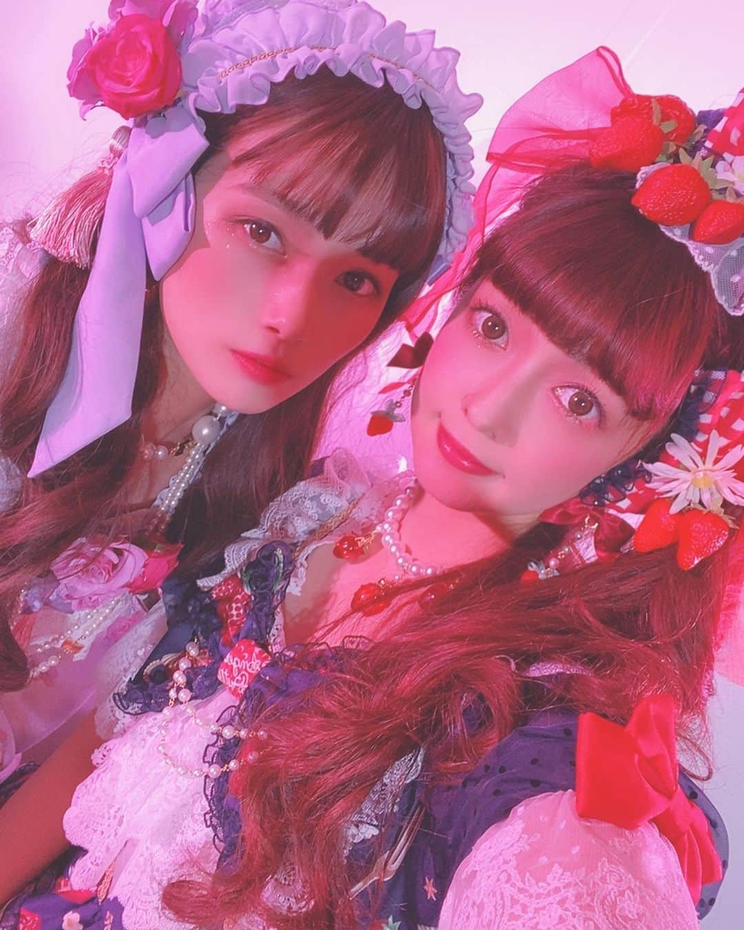 青木美沙子さんのインスタグラム写真 - (青木美沙子Instagram)「カワイイカワイイ、メドちゃん💓 18歳でキラキラしてた🤩 私はその倍の年齢だわ→遠い目 メロメロになった美沙子はカメラマンになって📷いました❣️ また会えたらいいな💓💓💓 #angelicpretty  #teaparty  #お茶会 #ロリータファッション」12月4日 9時42分 - misakoaoki