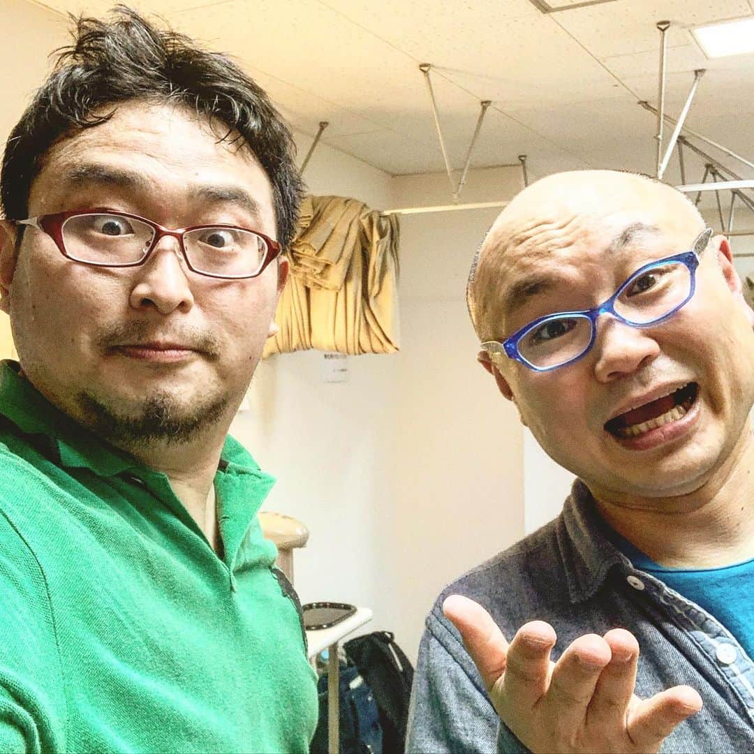 ゴンゾーさんのインスタグラム写真 - (ゴンゾーInstagram)「Gonzo & senior comedian Mr. Yurioka ChoutoQ」12月4日 10時21分 - gonzotambourine
