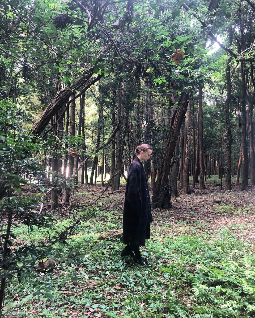 mizuiro ind / ミズイロインドさんのインスタグラム写真 - (mizuiro ind / ミズイロインドInstagram)「@mizuiroind_official  mizuiro ind 19aw Your Trad Style Shooting for TVCM  #mizuiroind #aw19 #MARcourt #MARcourtDESIGNEYE #ミズイロインド」12月4日 10時33分 - mizuiroind_official