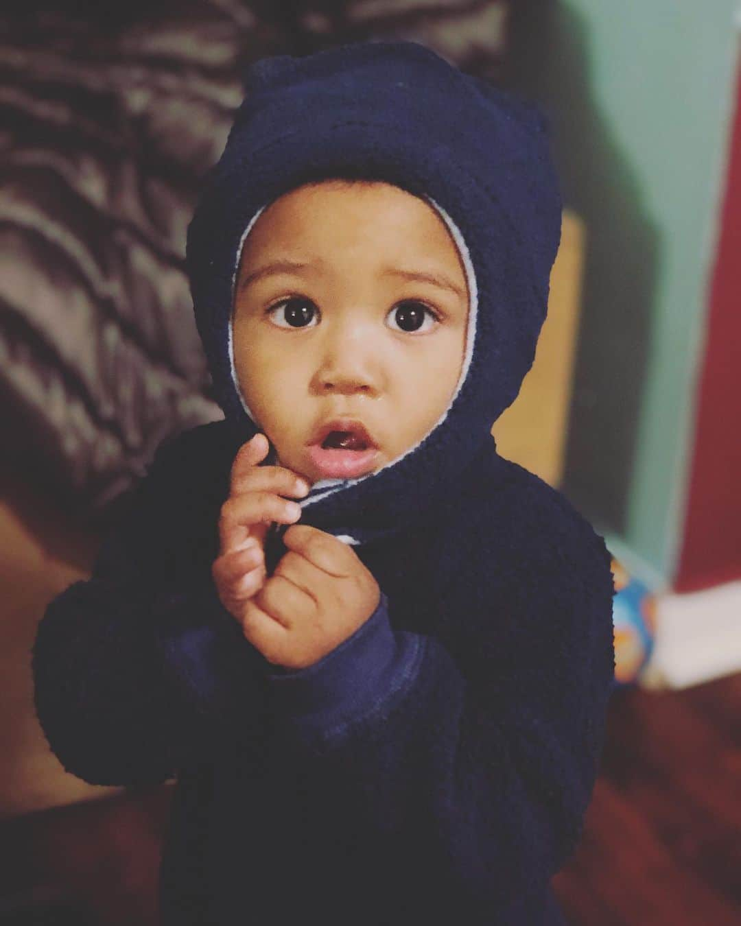 中鉢明子さんのインスタグラム写真 - (中鉢明子Instagram)「#December!!! #son #17months #newyork #師走 #もう12月！ #11月は濃かった #オーデション結果などなど... #ブログ更新 #プロフィールから飛べるよ #子育て #ママ時々モデル #ニューヨーク」12月4日 11時53分 - akiko_harlem