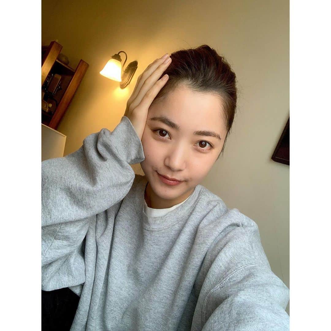 佐藤優津季のインスタグラム：「かわーなスウェット💁🏼‍♂️💗フリマーでゲット💁🏼‍♀️💗」