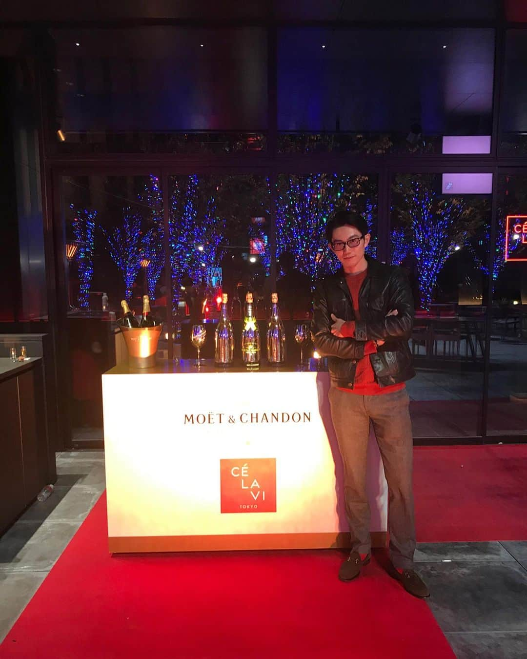 渡部純平さんのインスタグラム写真 - (渡部純平Instagram)「GRAND OPENING RECEPTION PARTY for @celavitokyo with MOËT IMPÉRIAL 150th ANNIVERSARY . . 12月5日ついにCÉ LA VI TOKYO グランドオープン🙌おめでとうございます！ #celavi #celavitokyo  #rooftop  #rooftopbar  #東急プラザ渋谷」12月4日 13時12分 - junpei_wt7b