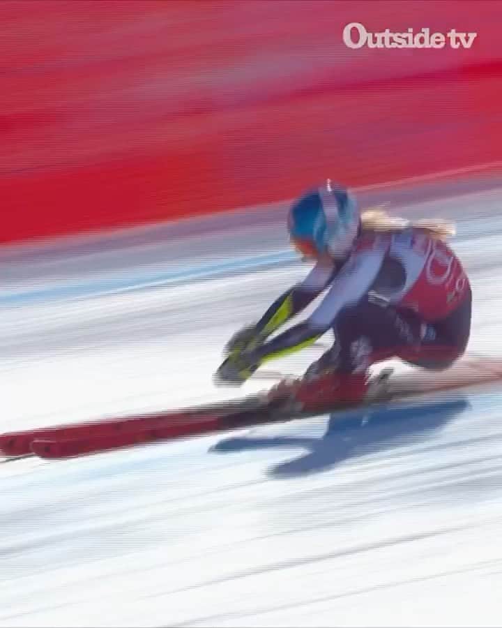 ミカエラ・シフリンのインスタグラム：「Speed week is here and it’s soooooo much fun!! Also! CONGRATS to @thealigator and @jacquelinewiles for stepping back into the start gate and skiing so well today. Super inspiring. 💪 And, thanks to @iamsofiagoggia for these kind words...super humbling coming from fellow @atomicski athlete and Olympic downhill champ herself! 😅🤘🥳⛷💨 🎥: @outsidetv @jalbertfilms #otvadventures #amatteroftime #weareskiing」