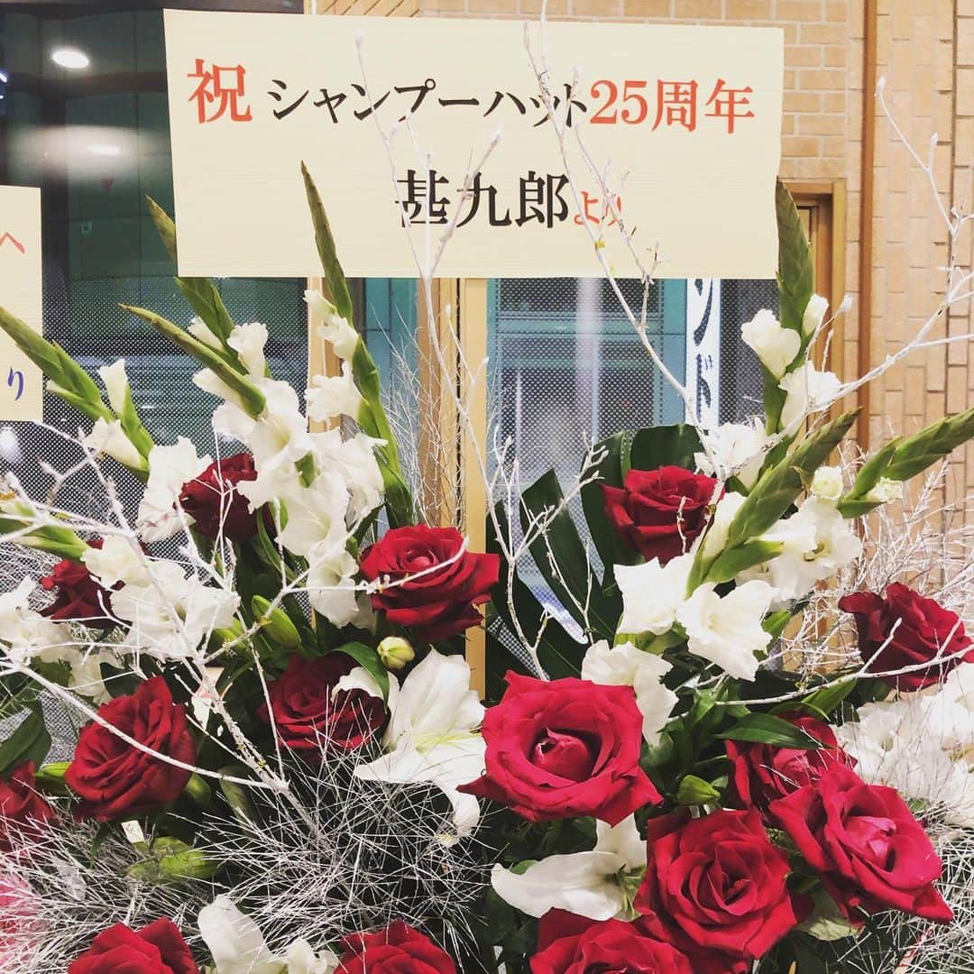 宮田麺児のインスタグラム：「感謝しかないです。 #甚九郎#ローラン#クラッチ#ビートップス#福本豊#マルコポロリ#こやぶる#うまンchu#こころ晴天#おは土#今ちゃんの実は#すこーし愛して#競馬BEAT」