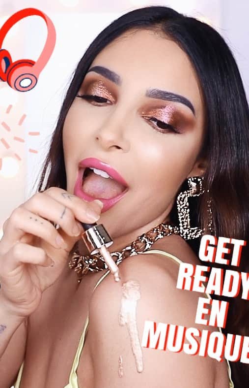 sananasのインスタグラム：「Détails des produits : .Crème visage nourrissante : http://bit.ly/2Yc9YlH .Fond de teint/correcteur M. Holiday: http://bit.ly/363mKFV .Fond de teint/correcteur 2 en 1 : http://bit.ly/33GnIpS .Poudre visage Magical Holiday : http://bit.ly/2OMlctT .Fard à joues Magical Holiday : http://bit.ly/2OMlukt .Palette visage  Magical Holiday : http://bit.ly/2ONSUzs .Base neutral yeux : http://bit.ly/2Uhg1pw .Palette à paupières Magical Holiday : http://bit.ly/2DJVkc0 .Ombre paupières métallisé M. Holiday : http://bit.ly/34O283Z .Faux cils : http://bit.ly/2DJotnC .Crayon à lèvres : http://bit.ly/2OMhqks .Rouge à lèvres crémeux M. Holiday : http://bit.ly/33LsjHp .Rouge à lèvres liquide Magical Holiday : http://bit.ly/2DJ2v40 .Spray fixant nacré : http://bit.ly/2YbWC97 .Enlumineur liquide Magical Holiday : http://bit.ly/34O8SPr .Enlumineur poudre Magical Holiday : http://bit.ly/2rPbfD2 .Vernis à ongles Magical Holiday :  http://bit.ly/2YdgqZy .Vernis à ongles Magical Holiday : http://bit.ly/33Pezv3  Je pense que vous connaissez tous la marque @kikomilano qui a un excellent rapport qualité prix 😉Je la trouve canon cette collection de Noël 🎄 et vous ? #kikomilano#kikomagicalholiday」