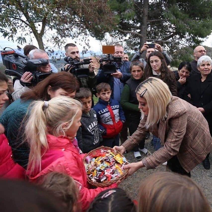 Bebe Rexhaさんのインスタグラム写真 - (Bebe RexhaInstagram)「Yesterday I returned from a two day trip to Albania seeing the damage of the earthquake first hand and meeting with those who are affected. I am sooo blown away by the heart and kindness of the people there, as well as everyone around the world who has been donating. WE CANNOT THANK YOU ENOUGH 🙏. We have designated two houses damaged by the earthquake to rebuild, as a start. Please continue to spread awareness about this tragedy and the help that Albania needs. I love my country ❤️ Te Dua shqiperi」12月4日 23時25分 - beberexha