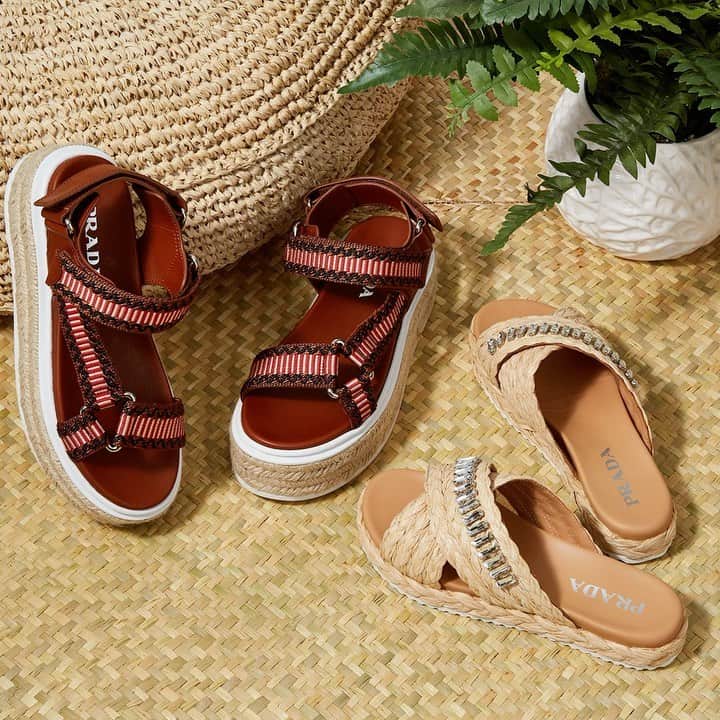 Saks Fifth Avenueのインスタグラム：「JUST IN: @Prada’s new drop of sandals have us ready for a sunny holiday getaway. #10022SHOE」