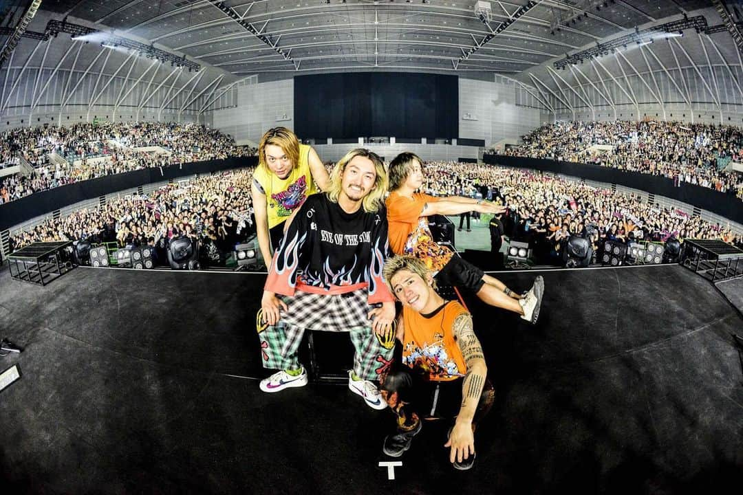 Ryota さんのインスタグラム写真 - (Ryota Instagram)「素敵な時間をありがとう！ 静岡最高やったわ☺️ 明日も宜しくね！！！！！ Photo by @ruihashimoto 📸」12月5日 0時30分 - ryota_0809