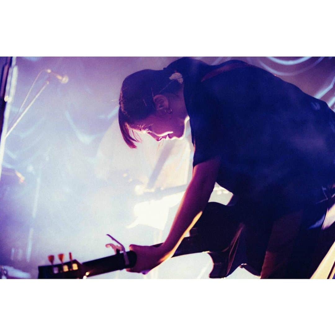 yonigeさんのインスタグラム写真 - (yonigeInstagram)「2019.12.03 東京キネマ倶楽部 楽しかった〜 photo by 小杉歩(@ayumu10.18 ) #yonige」12月4日 15時39分 - yonige_official