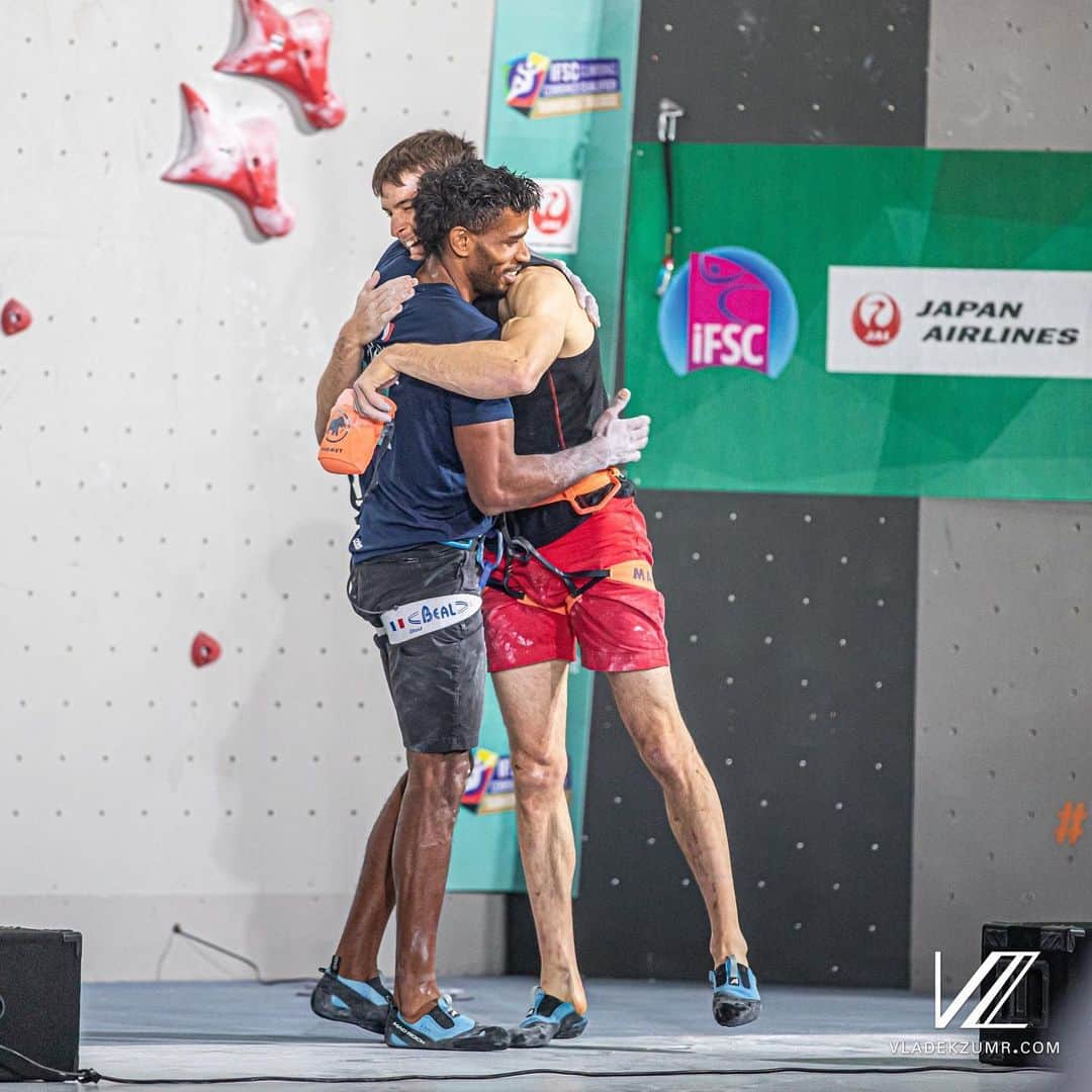 ヤン・ホイヤーのインスタグラム：「A good day for the @madrockclimbing  family 😎 Before the final run we already knew the Remora was gonna be in 1st and 2nd place 🚀 📸  @vladek_zumr」