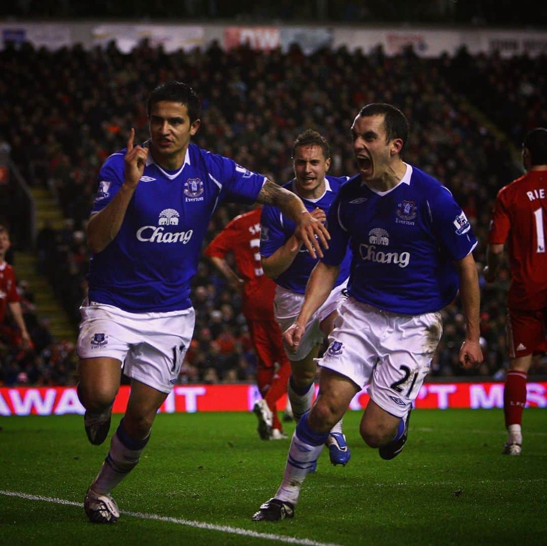 エヴァートンFCさんのインスタグラム写真 - (エヴァートンFCInstagram)「DERBY DAY. 🔵 • • • #merseysidederby #merseyside #derby #everton #blues #toffees #liverpool #anfield #LIVEVE #premierleague #pl」12月4日 16時33分 - everton