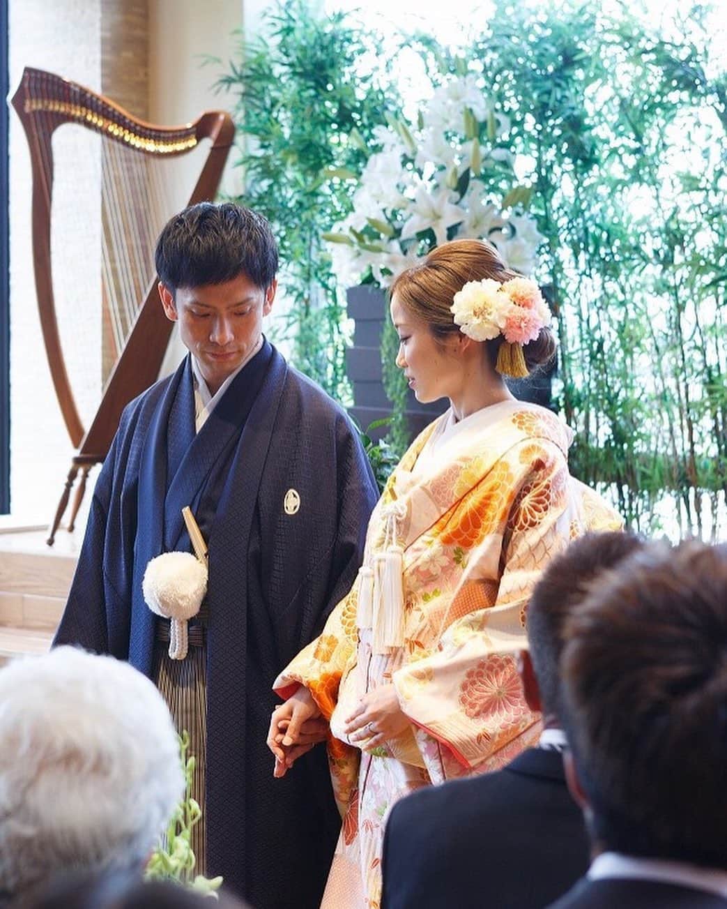 KIYOMIZU京都東山 公式さんのインスタグラム写真 - (KIYOMIZU京都東山 公式Instagram)「@kiyomizu_kyoto_higashiyama をフォローして、 『#kiyomizu京都東山』 『#kiyomizu花嫁』 『#スタイルズ花嫁』 をつけて投稿してくださいね＊ . ［#リングガール］ 手を振りながら小さな車に乗って リングガールの登場** ほっこりする演出に思わず笑顔になり 会場中が温かい空気に包まれます♡ . ---------------------- . ▼ブライダルフェアの予約は インスタのTOPからcheck⚐ ＞＞＞ @kiyomizu_kyoto_higashiyama . #スタイルズ花嫁 #dress #kyoto #kiyomizu #wedding #weddingdress #ウェディングドレス #ウェディングレポ #チャペル #ブライダルフェア #プレ花嫁 #卒花 #披露宴 #日本中のプレ花嫁さんと繋がりたい #結婚式 #結婚式場 #結婚式準備 #京都 #京都花嫁#関西花嫁  #marryxoxo #Dressy花嫁 #maricuru #maricuru卒花アンバサダー #リングガール #挙式 #挙式演出」12月4日 16時49分 - kiyomizu_kyoto_higashiyama