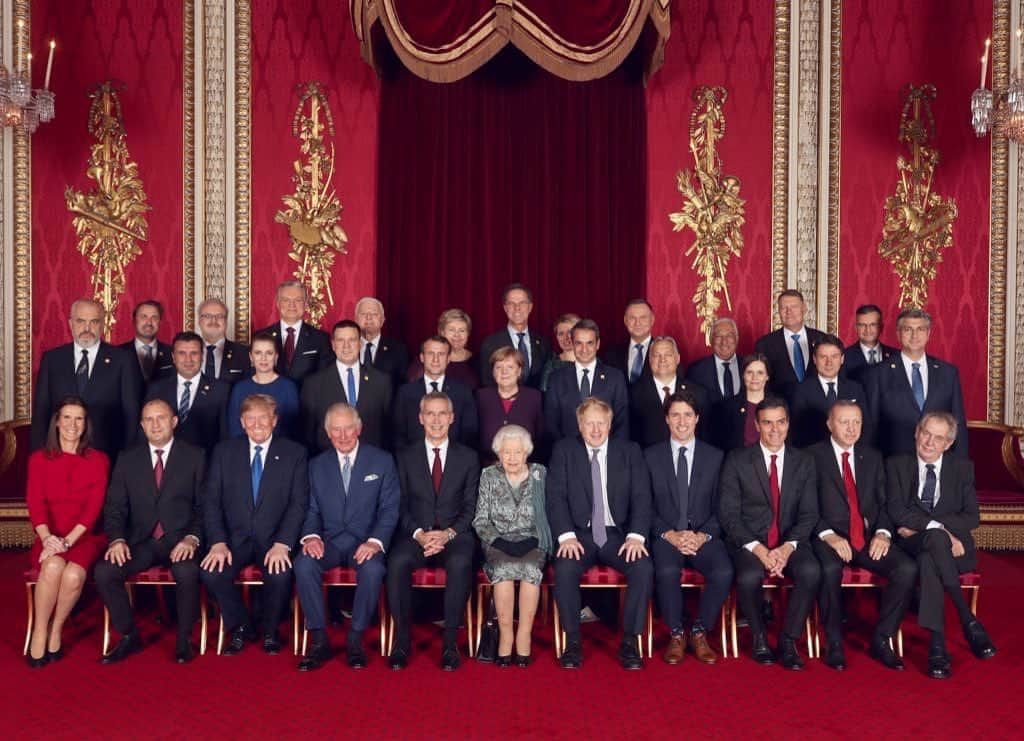 ロイヤル・ファミリーさんのインスタグラム写真 - (ロイヤル・ファミリーInstagram)「📷An official photograph of  Her Majesty The Queen, The Prince of Wales, NATO Secretary General and  Heads of State and Government of countries who form the North Atlantic Treaty Organisation.」12月4日 17時03分 - theroyalfamily