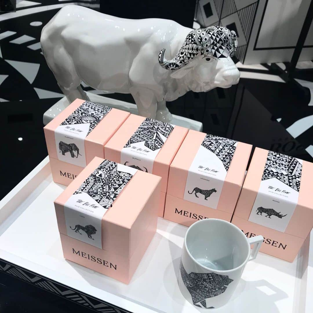 タイキさんのインスタグラム写真 - (タイキInstagram)「BOSS X MEISSEN POP UP STORE in 新宿高島屋 1階 ✨　 マイセンの動物たちが @boss の洋服に落とし込まれていて素敵でした✨  12月10日までみたいなので新宿高島屋へ是非‼️ #BOSSxMEISSEN #thisisboss」12月4日 18時10分 - taiki_jp