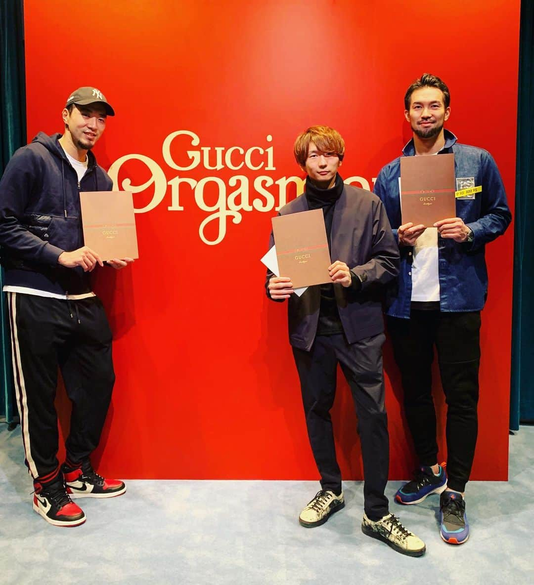 西村文男さんのインスタグラム写真 - (西村文男Instagram)「GUCCIのSS展示会。 ホースウィップ売ります。 #gucci  #orgasmique」12月4日 18時53分 - fumionishimura