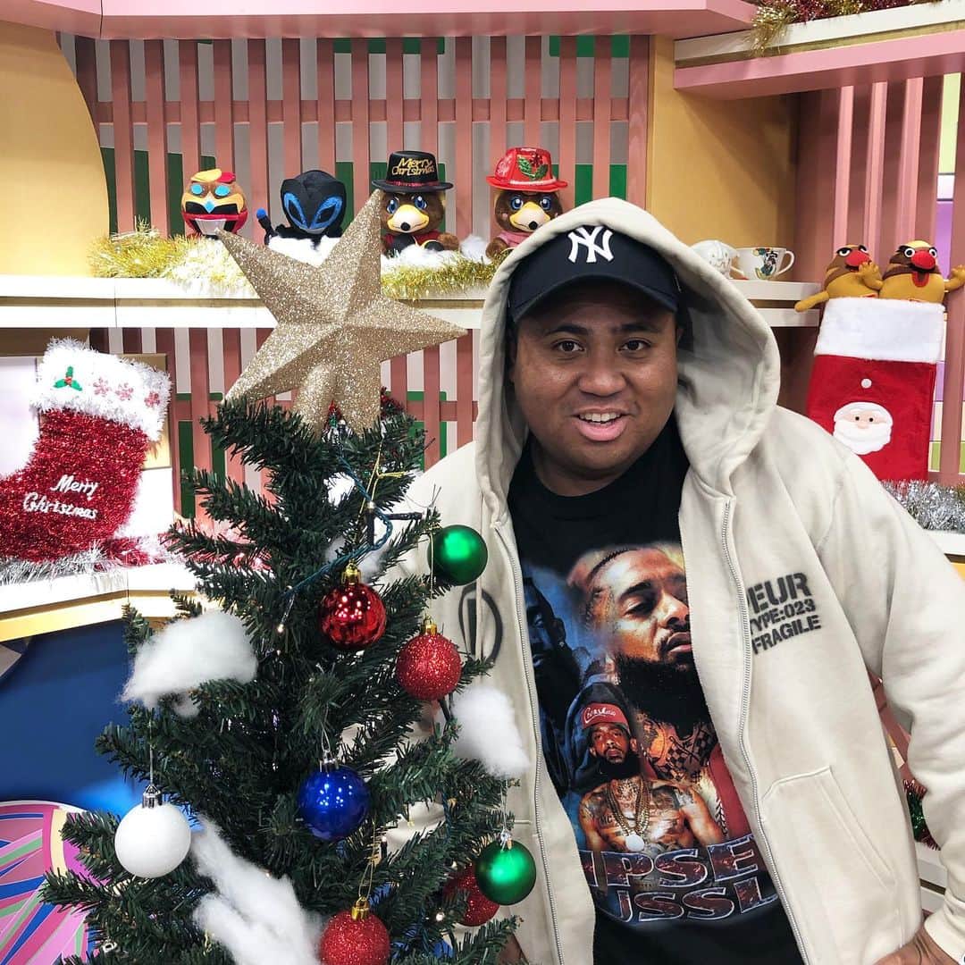 アントニーのインスタグラム：「メリークリスマス！！！ #メリークリスマス #🎄 #🎅 #クリスマス予定なし #29歳ロンリークリスマス」
