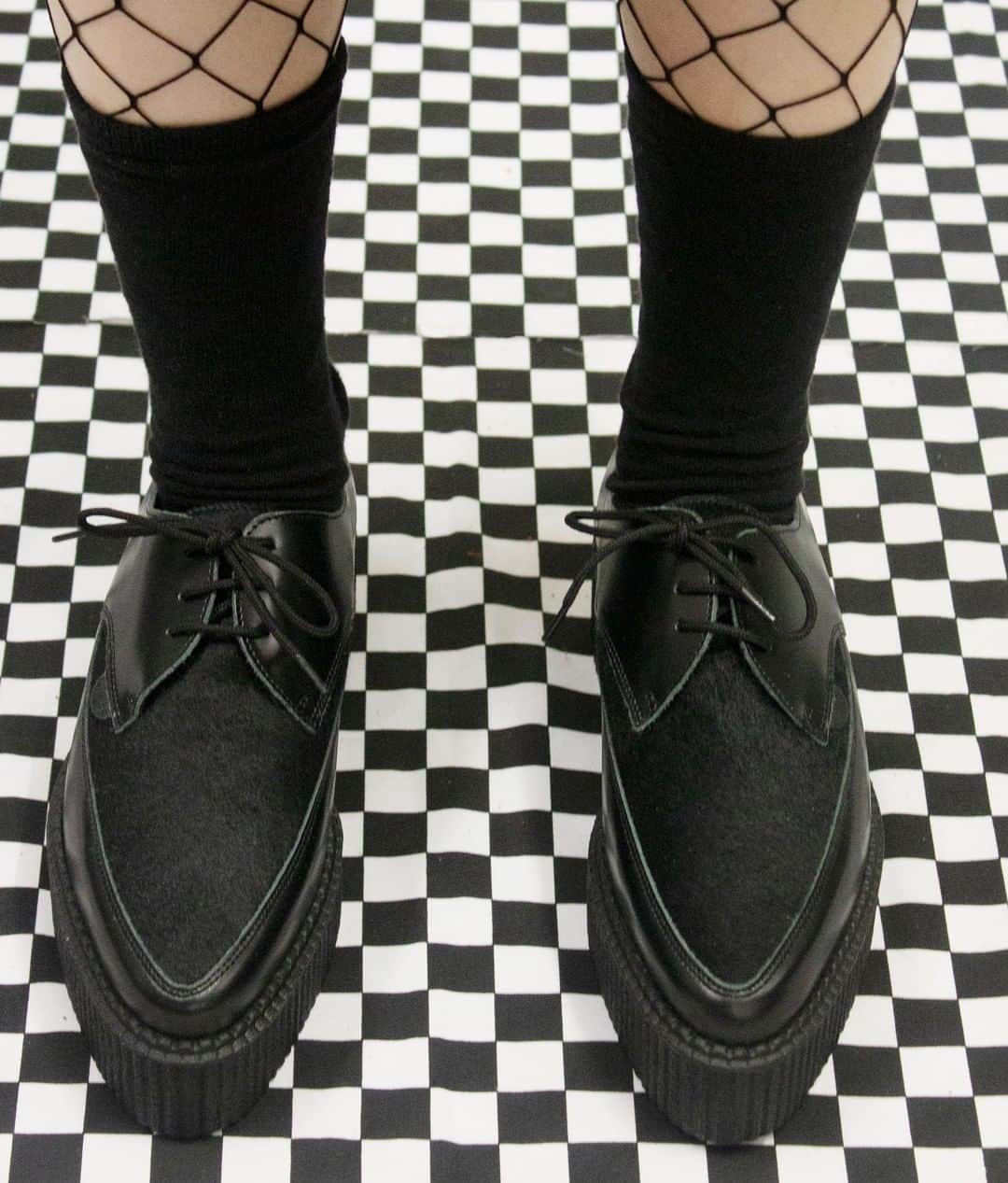 のインスタグラム：「The Original Barfly- this version in black leather with a sheer black "pony" apron - double sole but also available as a single sole and in the buckle Apollo version.⁠ ⁠ From our London store and online store.⁠ ⁠ ⁠ ⁠ #UndergroundEngland #UndergroundShoes #UndergroundCreeper #BarflyCreeper #Creepers #Underground #Barfly #PointedCreeper #OriginalCreeper」