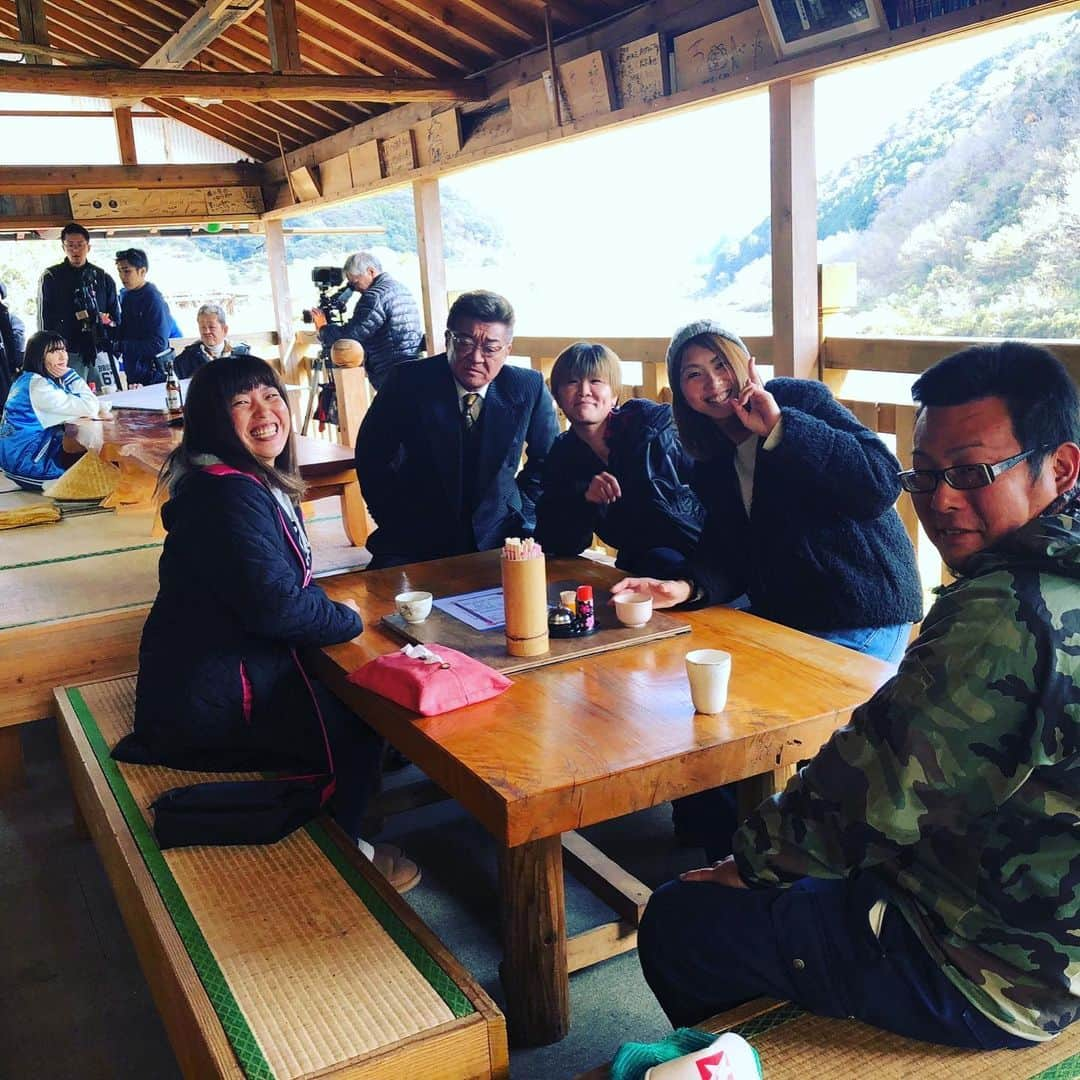 小沢仁志さんのインスタグラム写真 - (小沢仁志Instagram)「アディオス・四万十❗️ あまりに、松葉川温泉の 米が旨過ぎて買ってしまった❗️笑」12月4日 19時25分 - ozawa_hitoshi